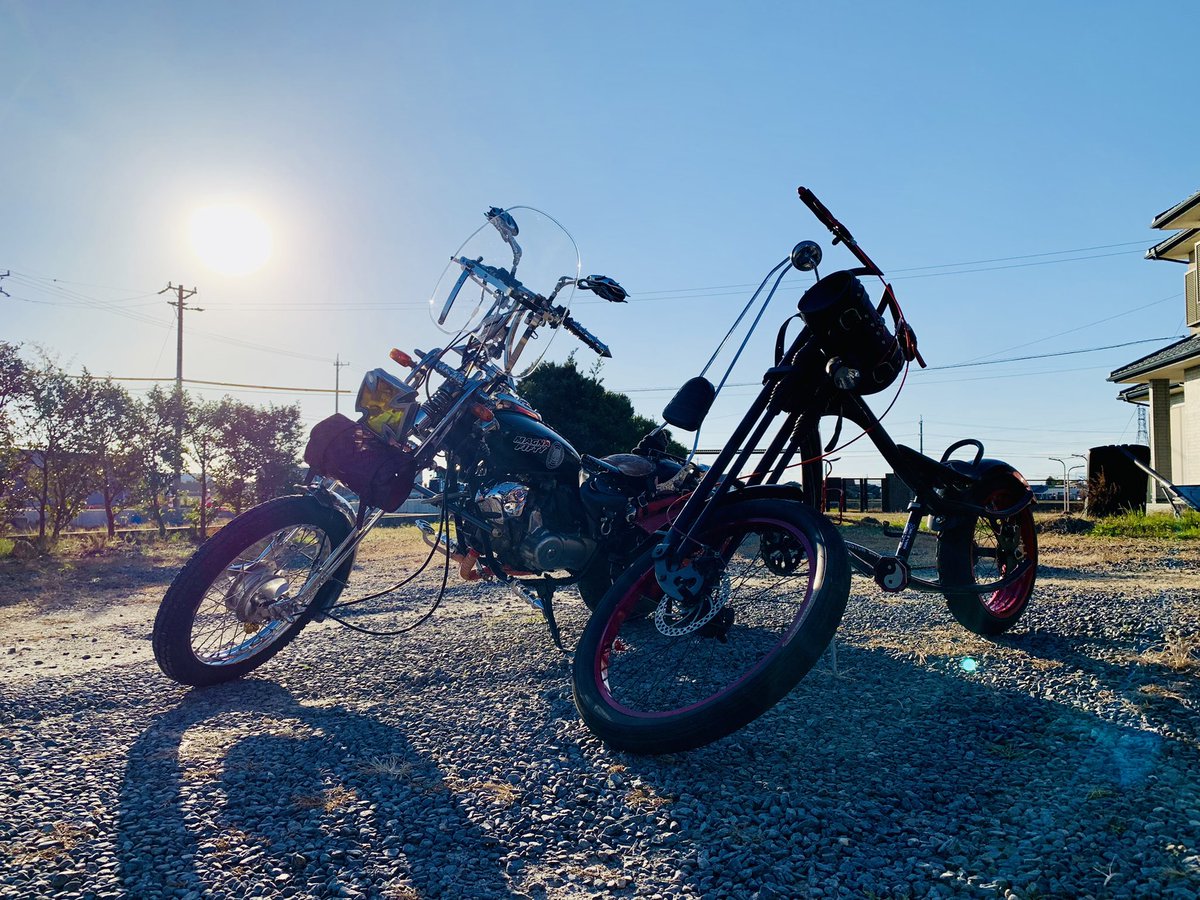 romesama_'s tweet photo. " マグナ50   MAGNA FIFTY "
" SCHWINN STING-RAY SPOILER "

しばらくマグナ50に付けていたソロシートを自転車に戻しました♪
やっぱりこっちだな😍

#CustomBicycle
#CustomCruiser
#StretchCruiser
#ビーチクルーザー
#ファットバイク
#マグナ50
#MAGNAFIFTY
#原付
#4mini
#cruiser
#50cc https://t.co/W5K6tJvzCu