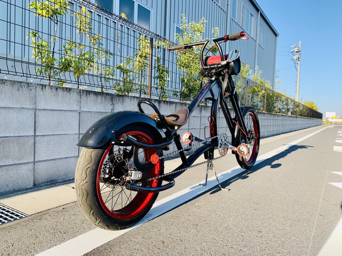 romesama_'s tweet photo. " マグナ50   MAGNA FIFTY "
" SCHWINN STING-RAY SPOILER "

しばらくマグナ50に付けていたソロシートを自転車に戻しました♪
やっぱりこっちだな😍

#CustomBicycle
#CustomCruiser
#StretchCruiser
#ビーチクルーザー
#ファットバイク
#マグナ50
#MAGNAFIFTY
#原付
#4mini
#cruiser
#50cc https://t.co/W5K6tJvzCu