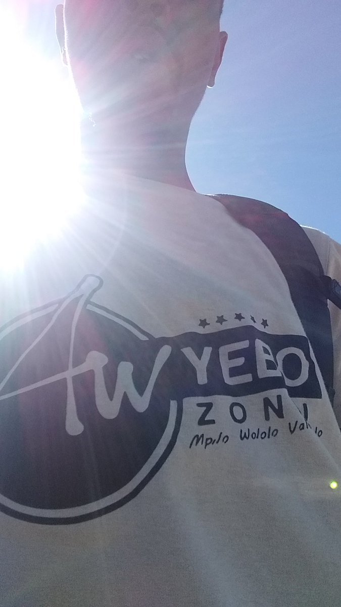Solid_tribe's tweet photo. The Sun Still Shines In Soweto 
#AwYebo https://t.co/7Il9SmP6i4