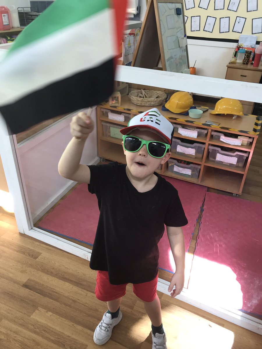 JESSJumeirahYr1's tweet photo. Celebrating flag day in Y1. #JessJumCulture #JessJumCreative https://t.co/n0llBT2loR