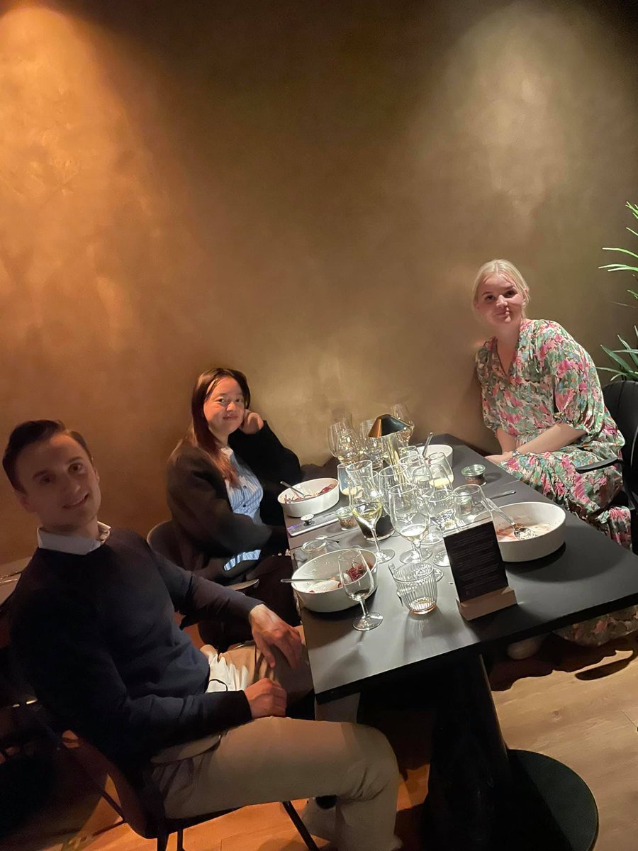 Yesterday we were out with some of our friends of the incubator🤗 Lots of ideas, feedback and talk - everything that the incubator stands for, we love these evenings🚀

#ScaleUP