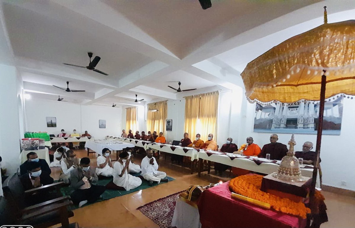 SLinKathmandu's tweet image. #KatinaPooja of the #SriLanka Maha Viharaya in #Lumbini was held on 31st October  with the participation of #MahaSangha and lay #Buddhist devotees.

⬇️Media Release

slembkathmandu.org/news/11195/kat…

@MFA_SriLanka @Lumbinidtrust #Buddhism #Buddha #Nepal @MofaNepal