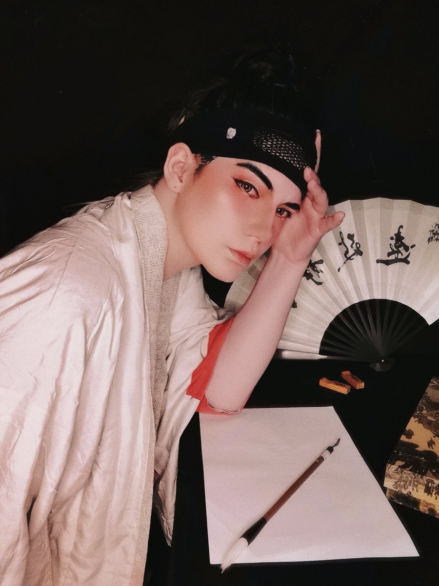 Seungho #painterofthenight
<a href="/ByeonDuck_/">변덕/Byeonduck</a> ❤️