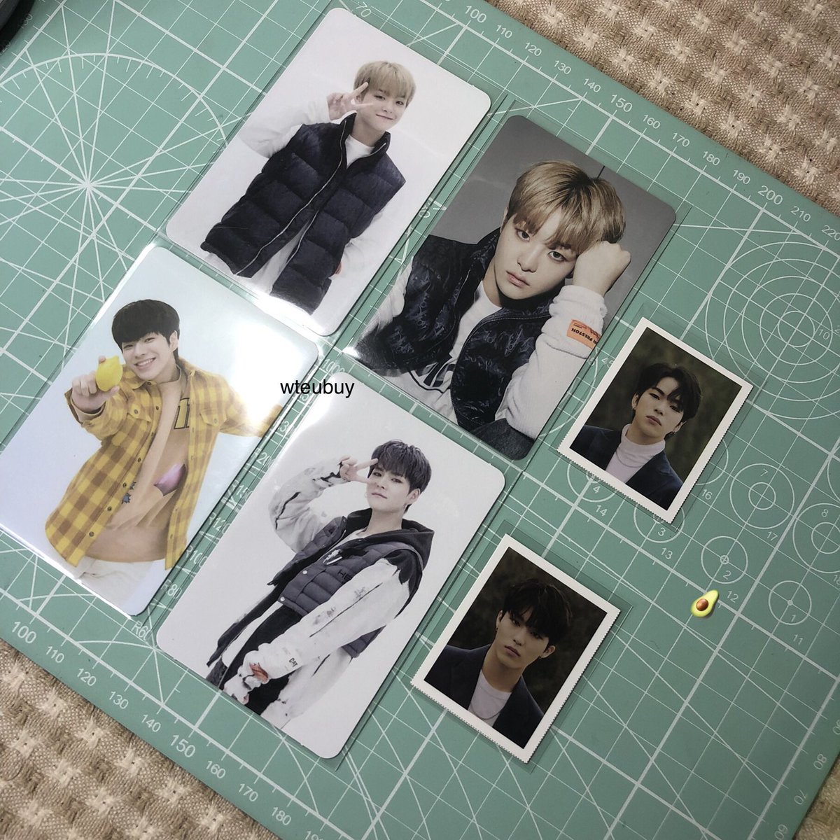 wteubuy's tweet photo. β #wteubuys
jeongwoo bandana and jaehyuk baby pc finally arrived! thank u @yedeemart for the smooth n fast transaction n for the free pcs!! grabe na tong friendship na twoah! #thankyeesomuch https://t.co/N3B3zQ8x4k