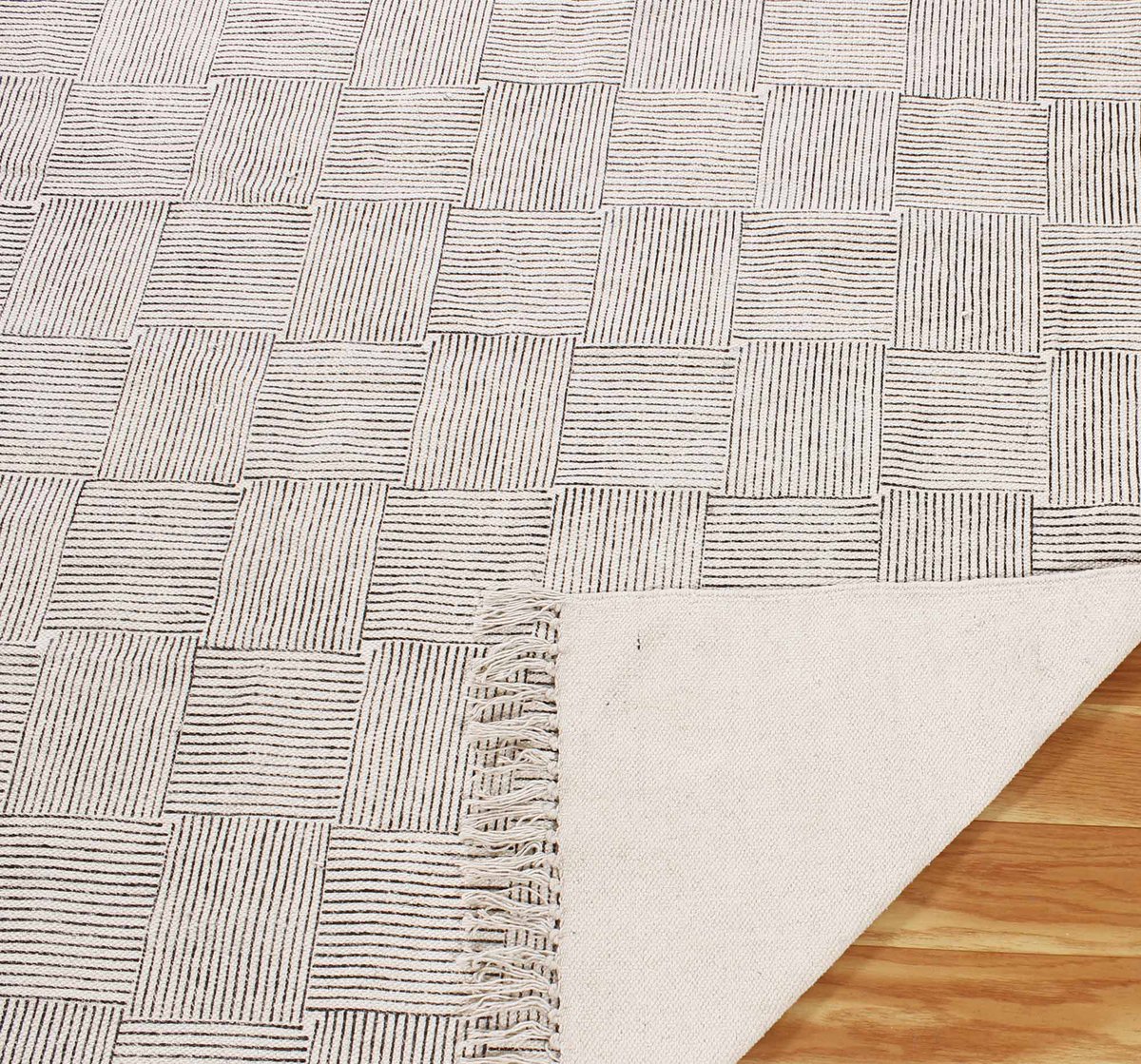 Casavanihomes's tweet photo. Bohemian flatweave yoga mat (https://t.co/WZtDuhHgFn)
#Livingroomrugs #arearug #bedroomrugs #decorativerug #kitchenrug #rugs #modernrug #bohorug #bohemianrug #doormats #cottonkilim #kilimrug #floorrug #officerug #moroccanrug #doormatrug #largerug #carpetrug #customrug #cottonrug https://t.co/Dz72foc06X