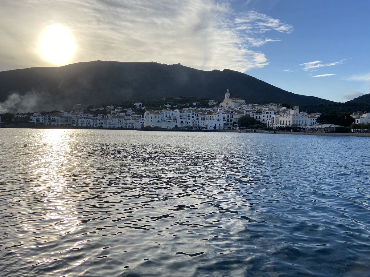 Petitegraine tweet media