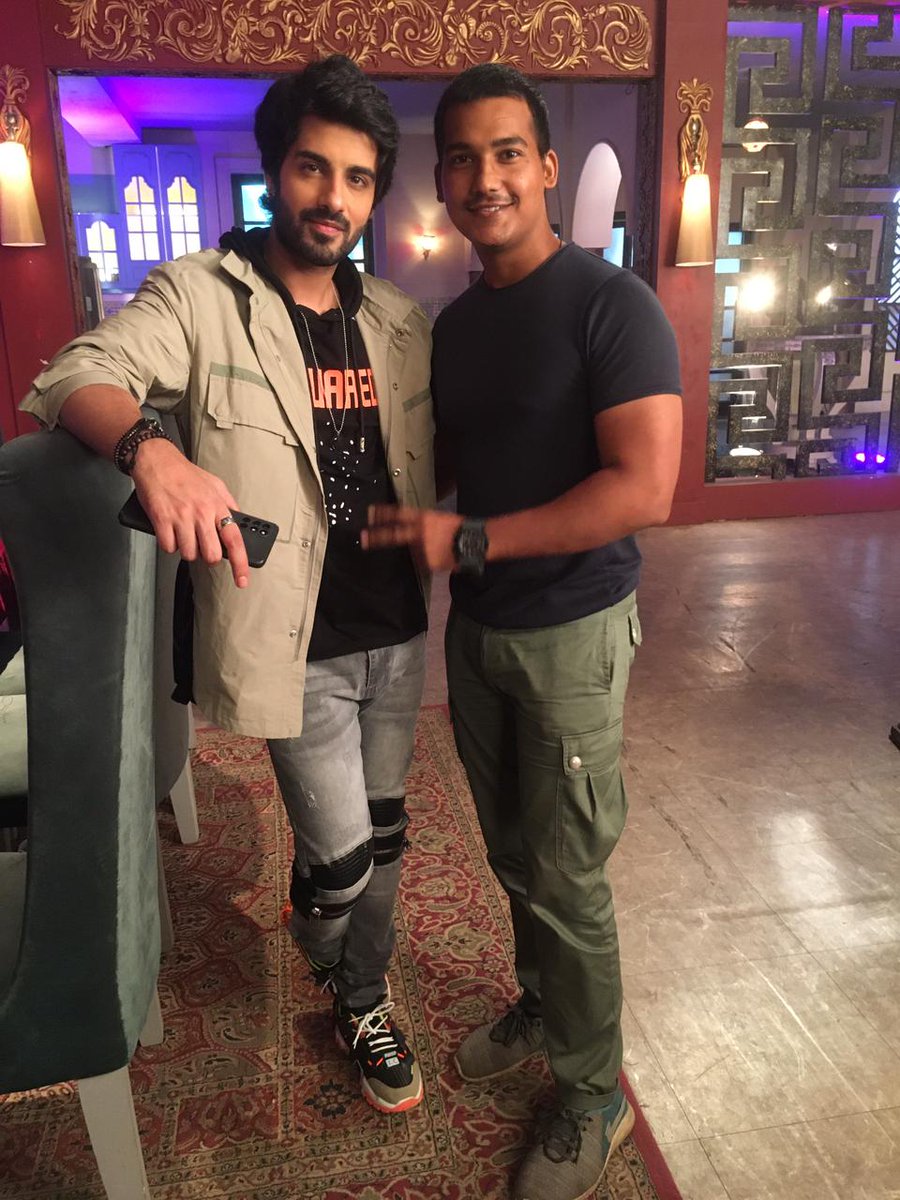 AnkitJDubey3's tweet photo. #ankitjdubey https://t.co/LKvZG19Flv