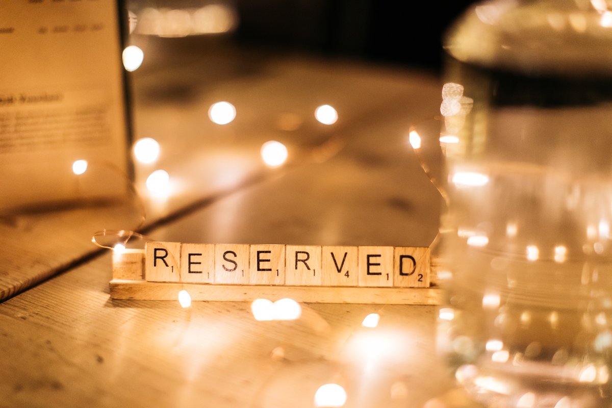 ditchlingbull's tweet photo. ▫️ RESERVED ▫️

#GoodNews - we have now opened up more #bookable indoor seating during #weekends. 

You're now able to book #tables in our #cosy back #bararea which is also #DogFriendly -  so bring your #pooch along with you too!

💻: https://t.co/scSX1mygI5 📞: 01273 843147. https://t.co/pk5wfu00Nd