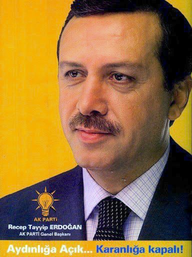 3 Kasım 2002
Aydınlığa açık, karanlığa kapalı..
#3kasım2002