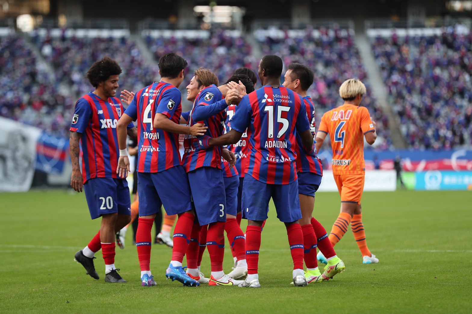 Fc東京 公式 3 15 H 磐田戦 Lifewithfctokyo J1 第34節 清水エスパルス 戦 アダイウトン ディエゴオリヴェイラ 森重真人 らの複数得点で完封勝利 フルマッチ ハイライトで 今すぐ 振り返られるのは Dazn だけ Fc東京 Vs 清水