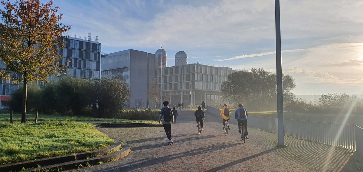 MyrthePraat's tweet photo. Beautiful morning to be back at my alma mater @UvA_Amsterdam. This time for protein chemistry experiments with Teun Munnik and Ringo van Wijk 👩‍🔬 https://t.co/jHtrYxyuzf