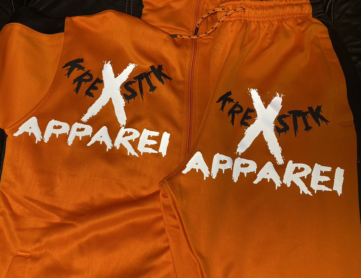 KreatistiK's tweet photo. Mens Jogging Suits For This Season ๐ฅฒ๐งก๐ฅ๐ค๐พ . Dm ๐ฅ To Order. Different Color Selections Are Available As Well As Shipping Options To All 50 States !!! #Viral #Explore #JoggingSuits #KreatistiK #Reflective #BlackOwned #BlackOwnedBusiness #BlackBusiness #SmallBusiness #BuyBlack https://t.co/pE6lKzVG4Z