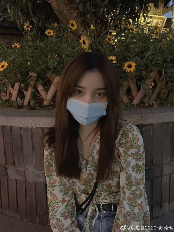 blisserafim's tweet photo. China's IT girl, Su Ruiqi everyone. https://t.co/oX5laNts5A