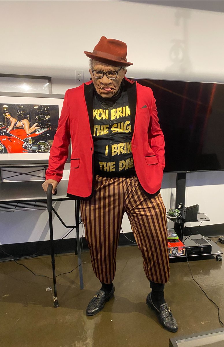 KodifyDev's tweet image. The Kodify Halloween Competition was a huge success this year. 

There are too many amazing costumes to post them all, so here are our winners! 👻  🎃 💀 

#Halloween #Kodify #HalloweenCompetition