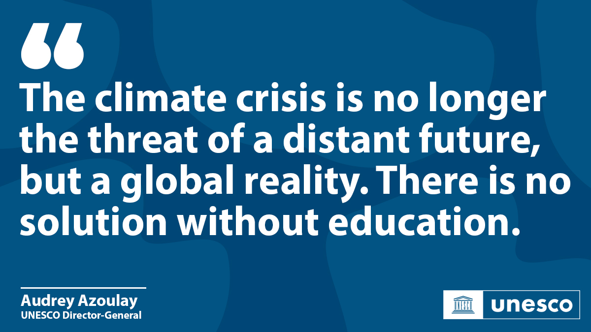 We need to wake up and smell the roses.

Only half of the national curricula in the world have a reference to #ClimateChange. 

Future generations need more climate &amp; sustainability education to take better #ClimateAction: on.unesco.org/3CDgTHS #COP26 #TogetherForOurPlanet