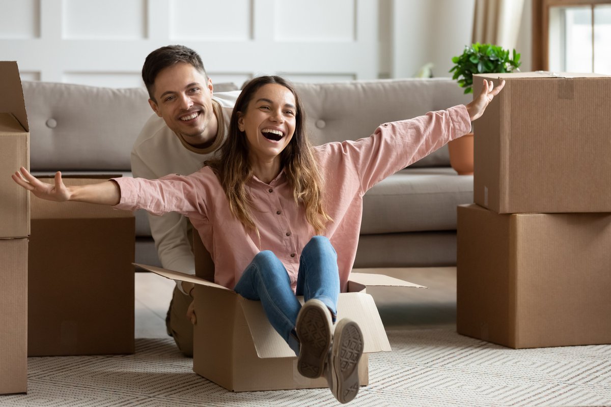 jongoudwonen's tweet photo. Jong en oud wonen is ontstaan vanuit passie en maatschappelijke betrokkenheid. Welke starter gun jij een betaalbare woning?
#starters #woningtekort #betaalbarewoning https://t.co/dZWw9VyohF