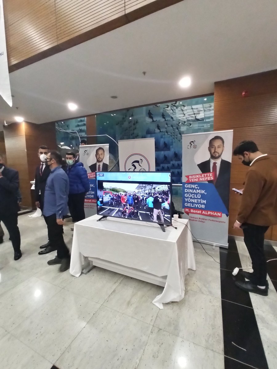 mikesoldcar's tweet photo. TBF 3 Kasım seçimlerinde iki aday yarışıyor. @BeratALPHAN ve Emin Müftüoğlu https://t.co/IuvdbcOInS