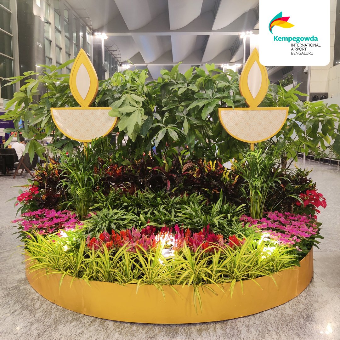 BLRAirport's tweet photo. #BLRAirport is decked up to welcome you this #Deepavali. Check out these beautiful installations as you travel through the Airport this festive season.

#HappyDeepavali #HappyDiwali #Diwali2021 #decor #Bengaluru #Airport #festiveseason #festivevibes https://t.co/L7ZyPDEBVa