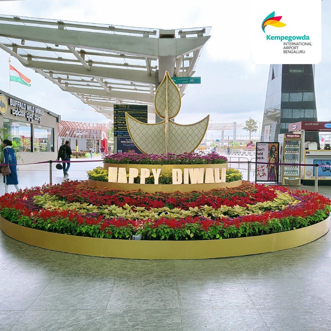 BLRAirport's tweet photo. #BLRAirport is decked up to welcome you this #Deepavali. Check out these beautiful installations as you travel through the Airport this festive season.

#HappyDeepavali #HappyDiwali #Diwali2021 #decor #Bengaluru #Airport #festiveseason #festivevibes https://t.co/L7ZyPDEBVa