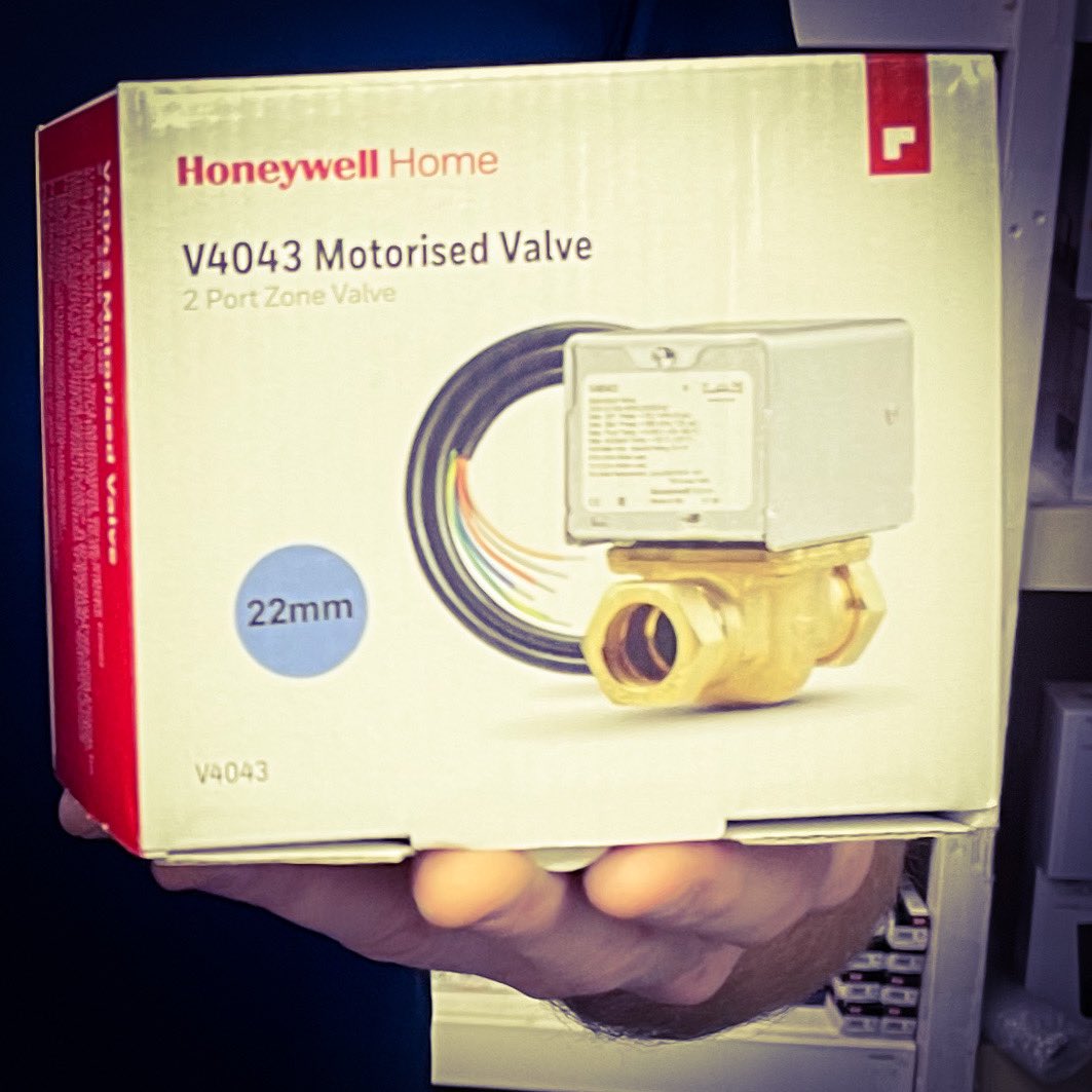 jcamerchants's tweet photo. Stay In The Zone
@honeywell
#jca #jcamerchants #merchants #honeywell #twoport #treeport #valves #heating #hotwater #plumbing #plumber #heatingengineer #southendonsea #essex #cityofsouthend https://t.co/DUbgO30L1K