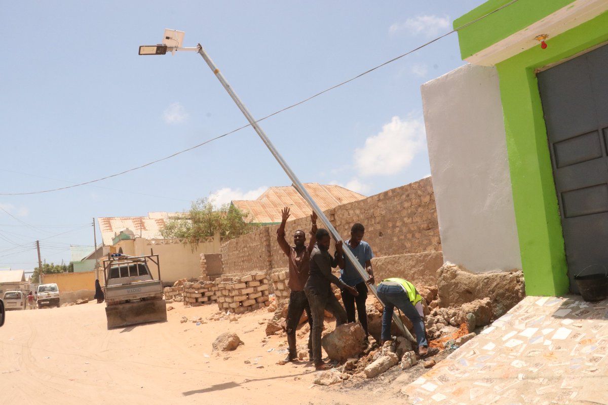 WomenSwso's tweet photo. Guddiga wax qabadka Xaafadaha Kismayo ( ayaa Nalalka cadceeda ku shaqeeya ka suray goobo kamid ah xaafadaha Kismayo halkaas oo ay bulshada ka baqi jirtay Maristooda xiliyada habeenkii. https://t.co/ggR9REuS9C
