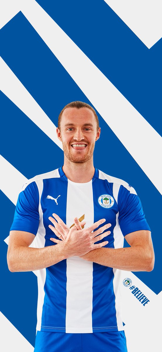 LaticsOfficial's tweet image. 😍 After last night, we think it's time to freshen up your lock screens...

#WallpaperWednesday

#wafc 🔵⚪️ #BELIEVE