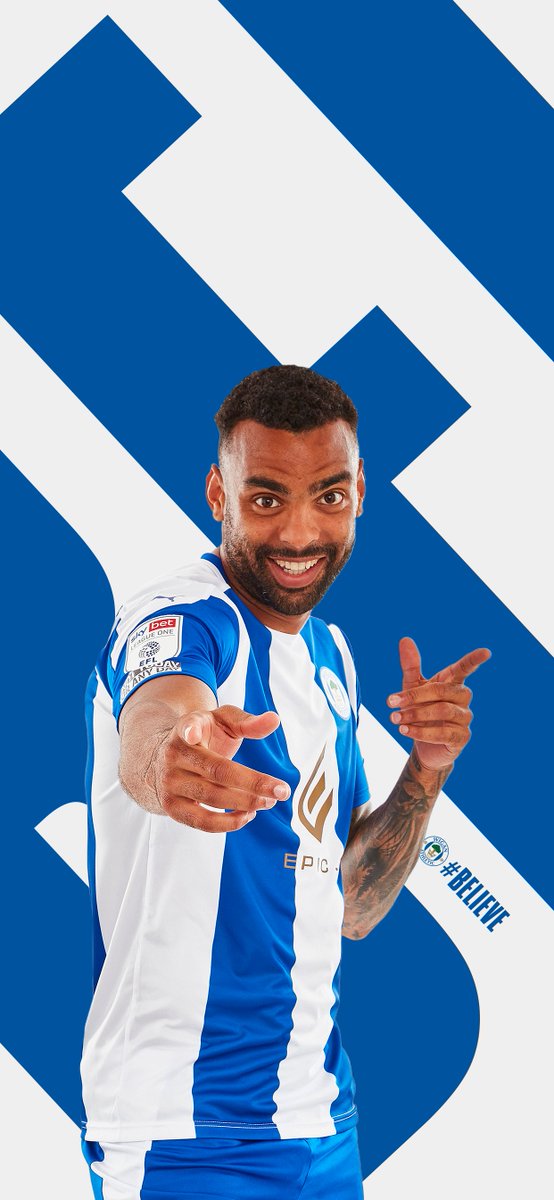 LaticsOfficial's tweet image. 😍 After last night, we think it's time to freshen up your lock screens...

#WallpaperWednesday

#wafc 🔵⚪️ #BELIEVE