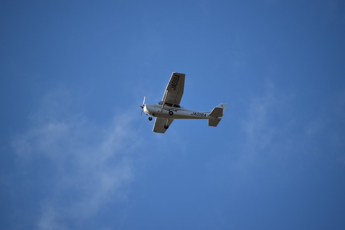 SuKuym8XeXh57DO's tweet photo. 航空局•Cessna 525C•JA010G
アイベックスアビエイション•Cessna172•JA01BA 
久しぶりにCitationを見ました！
#仙台空港 #JA010G #JA01BA https://t.co/q6Gwh0GREq