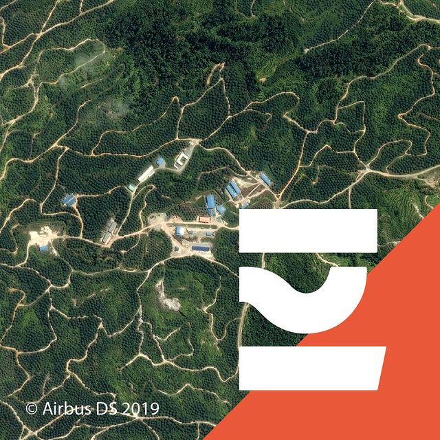 ReskAntoine's tweet photo. Après avoir contribué à développer sa démarche RSE et le programme #transparencecacao, je quitte @GroupeCemoi pour rejoindre avec beaucoup d’enthousiasme @EarthwormGlobal 
#regenerativeagriculture #Healthysoils #Sustainability   #Landscape https://t.co/0a5qydcCfq