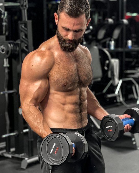 For me, the gym is a safe place, a place I can get away from everything! What is your safe place? 💪🏼 - #bodybuilding_motivation<a href="/tag/bodybuilders"class="tags"><span>#bodybuilders</span></a><a href="/tag/bodybuilding_motivation"class="tags"><span>#bodybuilding_motivation</span></a><a href="/tag/naturalbodybuilding"class="tags"><span>#naturalbodybuilding</span></a>