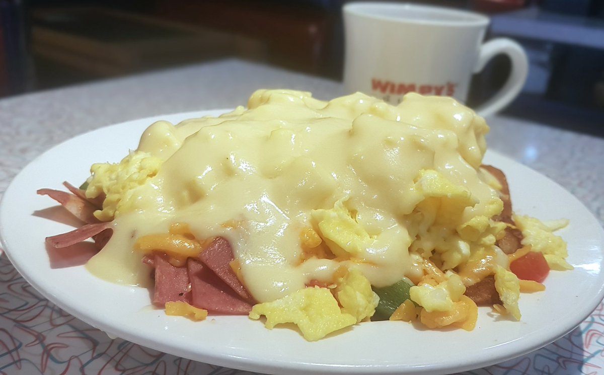 wimpysguelph's tweet photo. Todays Breakfast feature is our Famous breakfast poutine. Fresh veggies, bacon, ham, cheese, scrambled eggs and decadent hollandaise sauce.
#breakfast # #bacon #baconmakeseverythingbetter #eggs #foodie #foodiegram #poutine #poutinelove #poutinelovers #foodiesofinstagram https://t.co/VbZiggvMJD