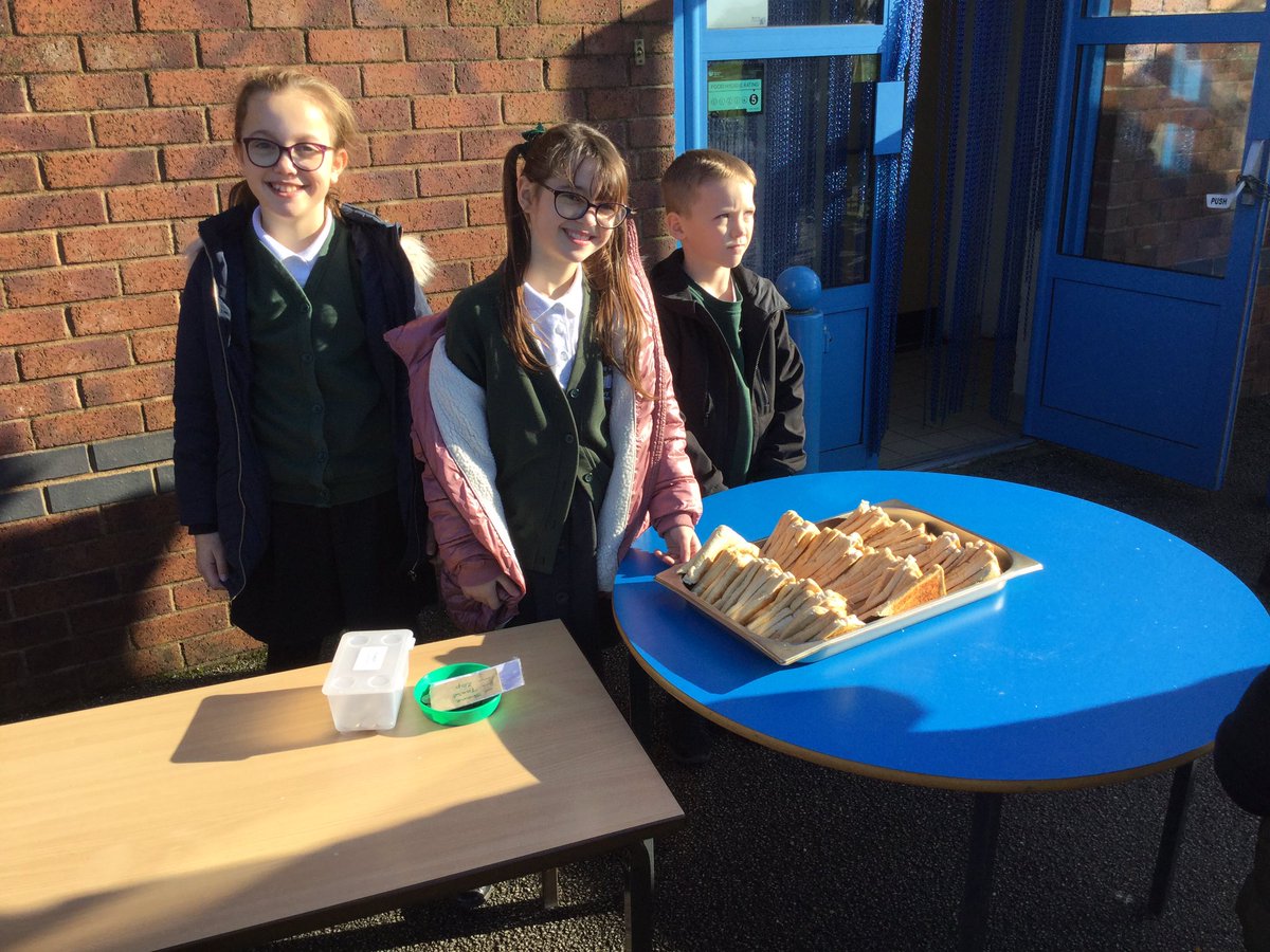 Gatescouncil's tweet photo. Today we had our first #toastfortamba sale. We had so many children wanting to buy toast today! Thank you to the parents that came in to help us make the toast to sell. #thegatesschoolcouncil #schoolcouncil https://t.co/Nzqi1t8jQ5