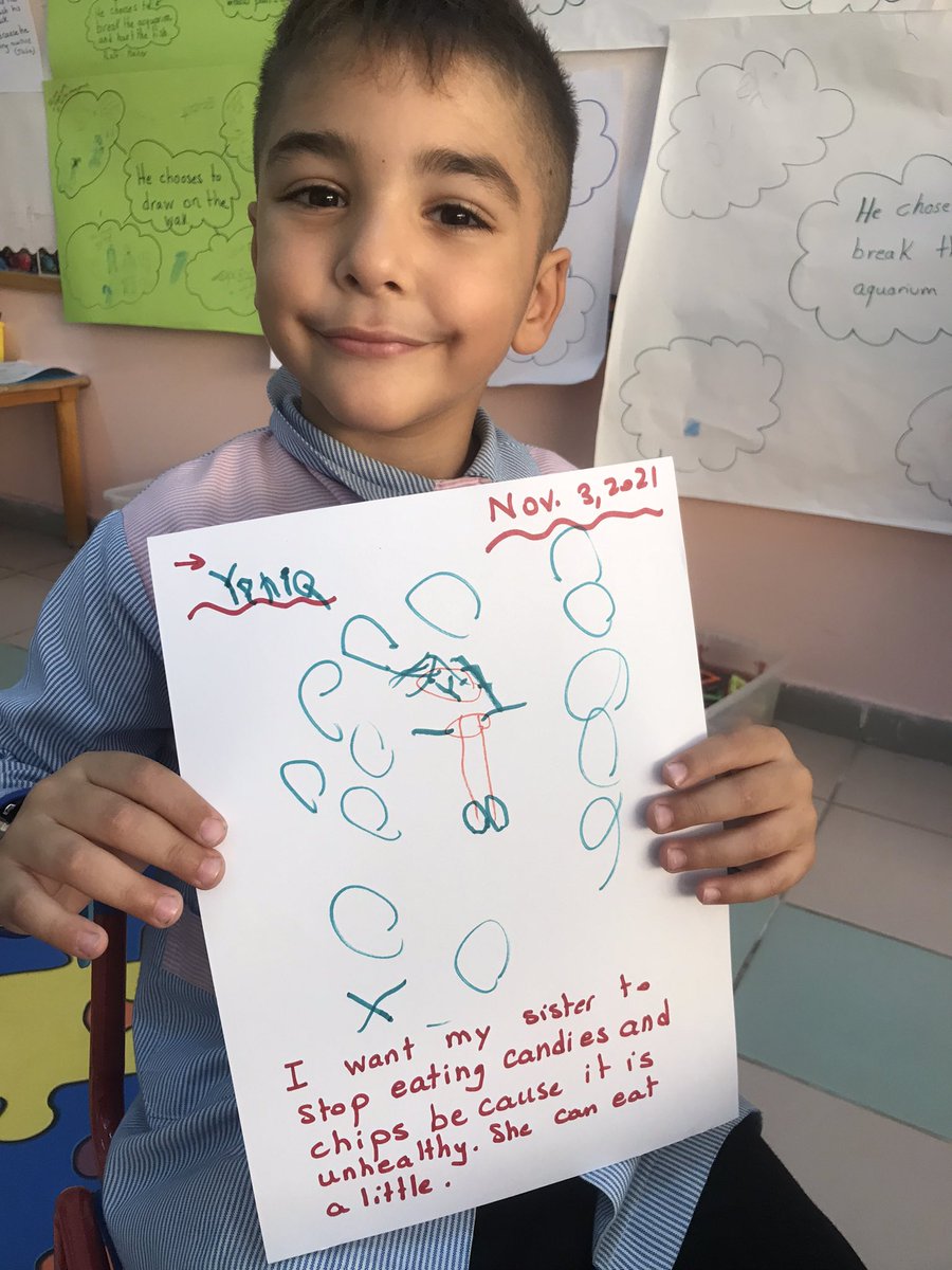 Darineyassine's tweet photo. Proud Teacher #Taking_Action 😍After being aware abt impact of our choices on health,Karim, Yehia&amp;Tala decided to raise awareness&amp;take action by drawing to their family members abt impact of pepsi, candies &amp; smoking on their health @TawilNoor @Hhhsinfo @tbaassiri @DaraziFarah https://t.co/RLMgb8dzhA