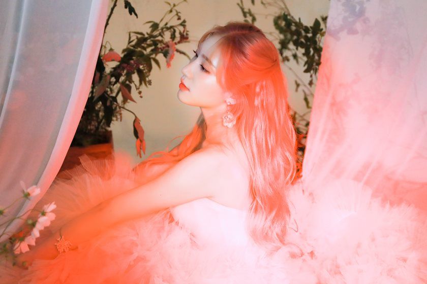 uwulatte's tweet photo. [#SOYEON]🌷Jacket Shooting Behind - Genie

#LABOUM_KISSKISS
#LABOUM #라붐 https://t.co/lKQWdco5vU