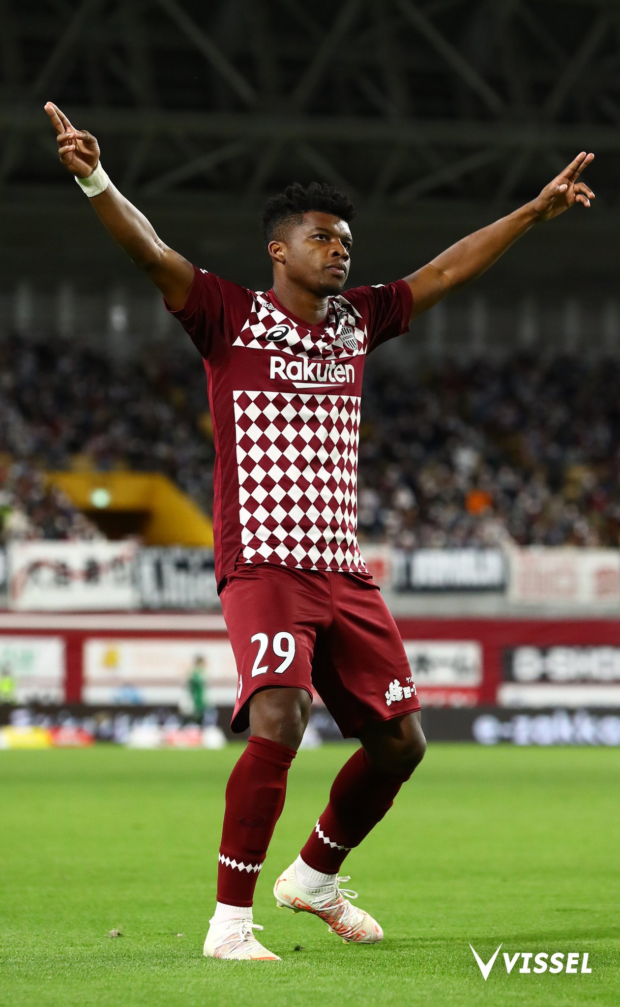 Twitter 上的 ヴィッセル神戸 リンコン選手 ヴィッセル初ゴールです おめでとうございます Congratulations On Your First Goal For Vissel Kobe Lincoln9 Visselkobe ヴィッセル神戸 T Co Szt8b8iejj Twitter