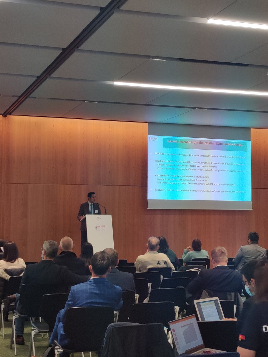 theGICHD's tweet photo. First panel of the day is in full swing on #EORE through #technology. @UNICEF in Ukraine and  @UNMAS  in Somalia present on #VirtualReality  and #riskeducation talking devices. Stay tuned for more at the #MineActionTWS https://t.co/a24feIPVrh
