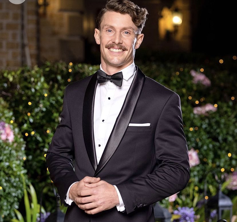 abbzbutler's tweet photo. “you could tell me that’s any member of The Rubens or Boy &amp; Bear and I’d believe you” - my girlfriend just now #BacheloretteAU https://t.co/9j26kxkGnl
