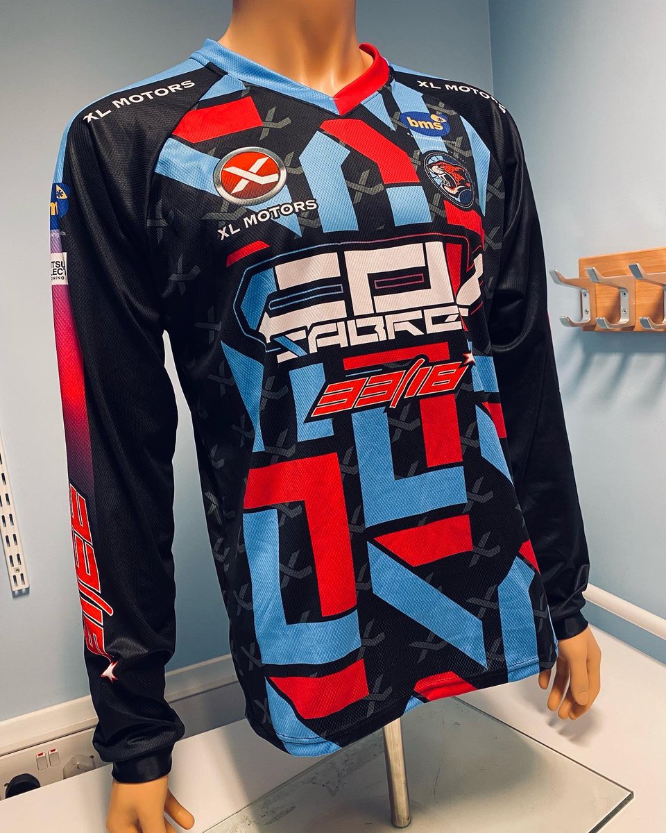 3318Designs's tweet photo. Getting your own kit delivered for a change is very cool!

#covsabres #cyclespeedway #customdesign #racetop #hoodie #polo #coventry https://t.co/fnheRy3eYH