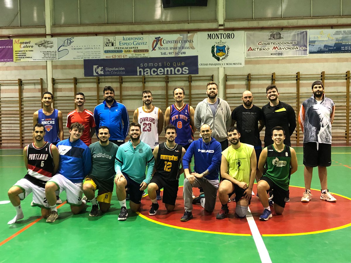 CDBMontoro's tweet photo. Nos ponemos en marcha 🚀🚀
#BaloncestoMontoro
#ILoveThisGame
#LaVidaPuedeSerMaravillosa
#Baloncesto
#Basket #Córdoba #Montoro https://t.co/ZUKwmNSlJo