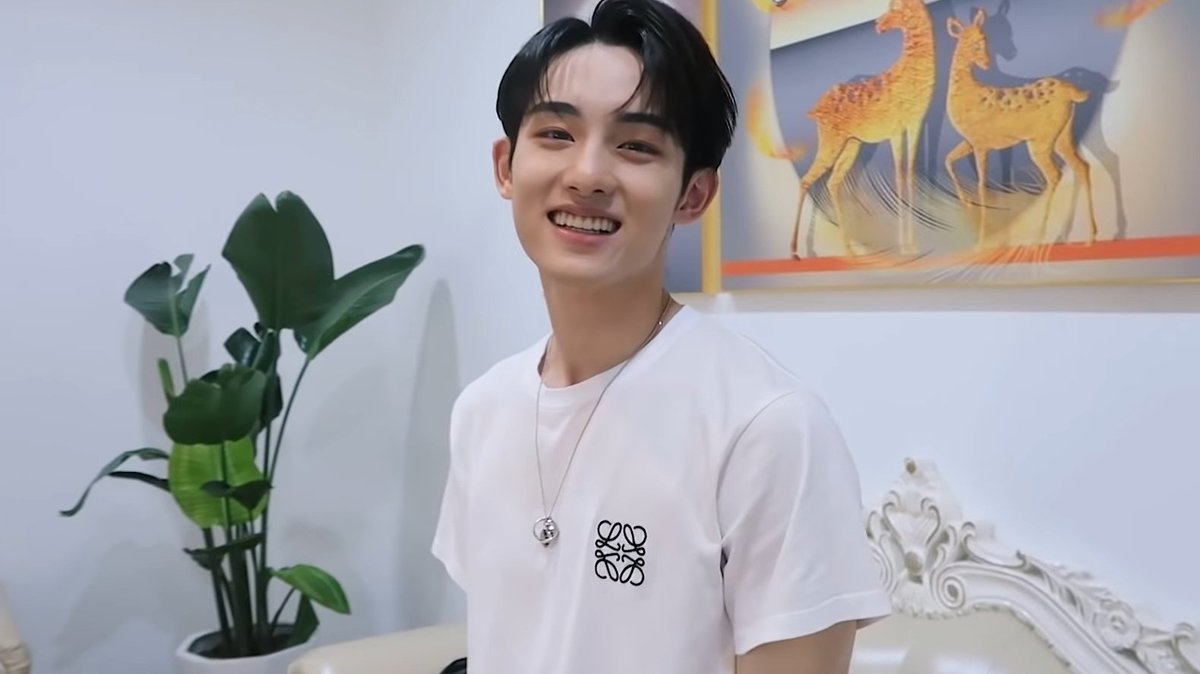 ً (@winwinstuff) on Twitter photo 