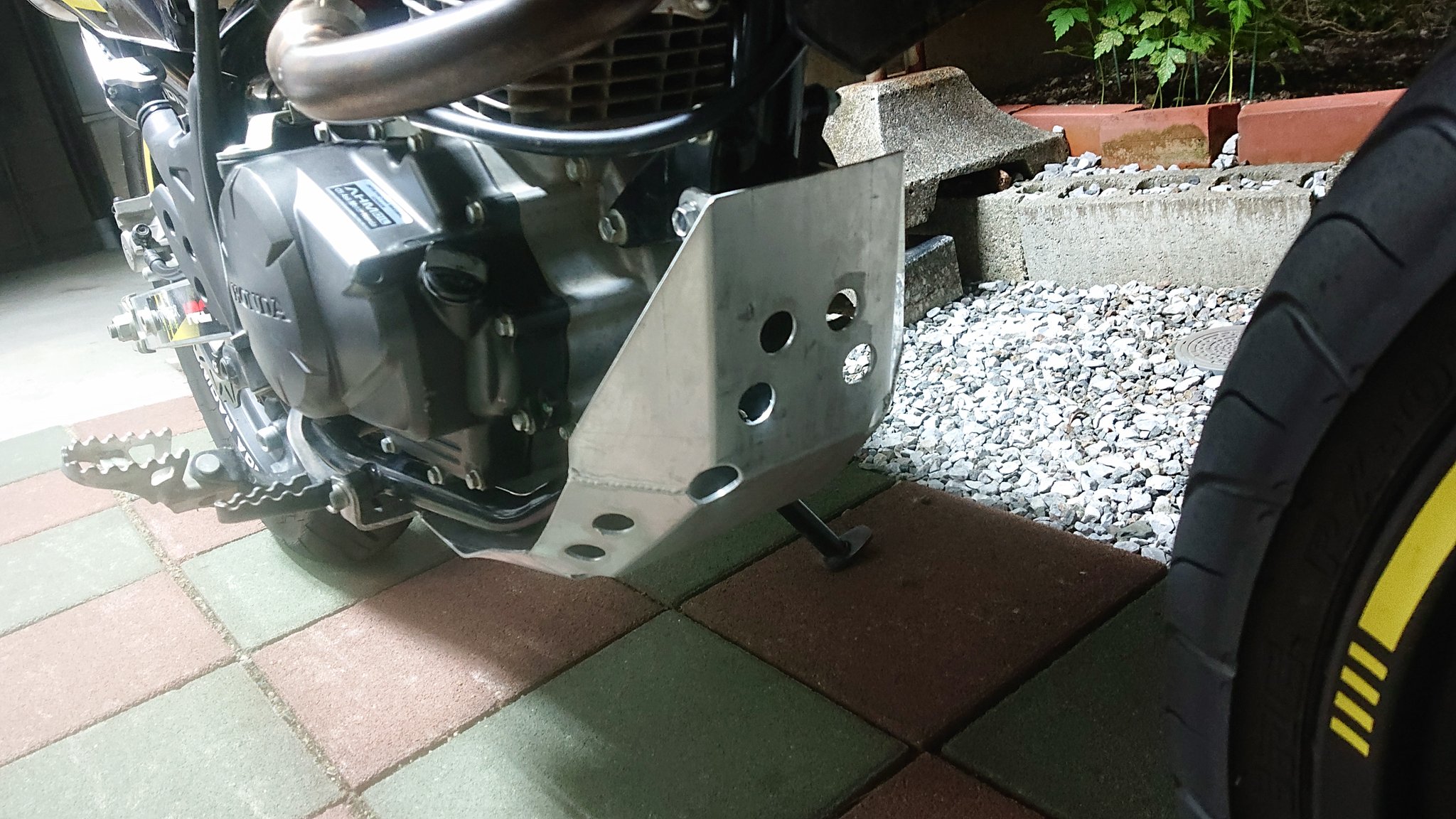 CRF150L 用アンダーガード