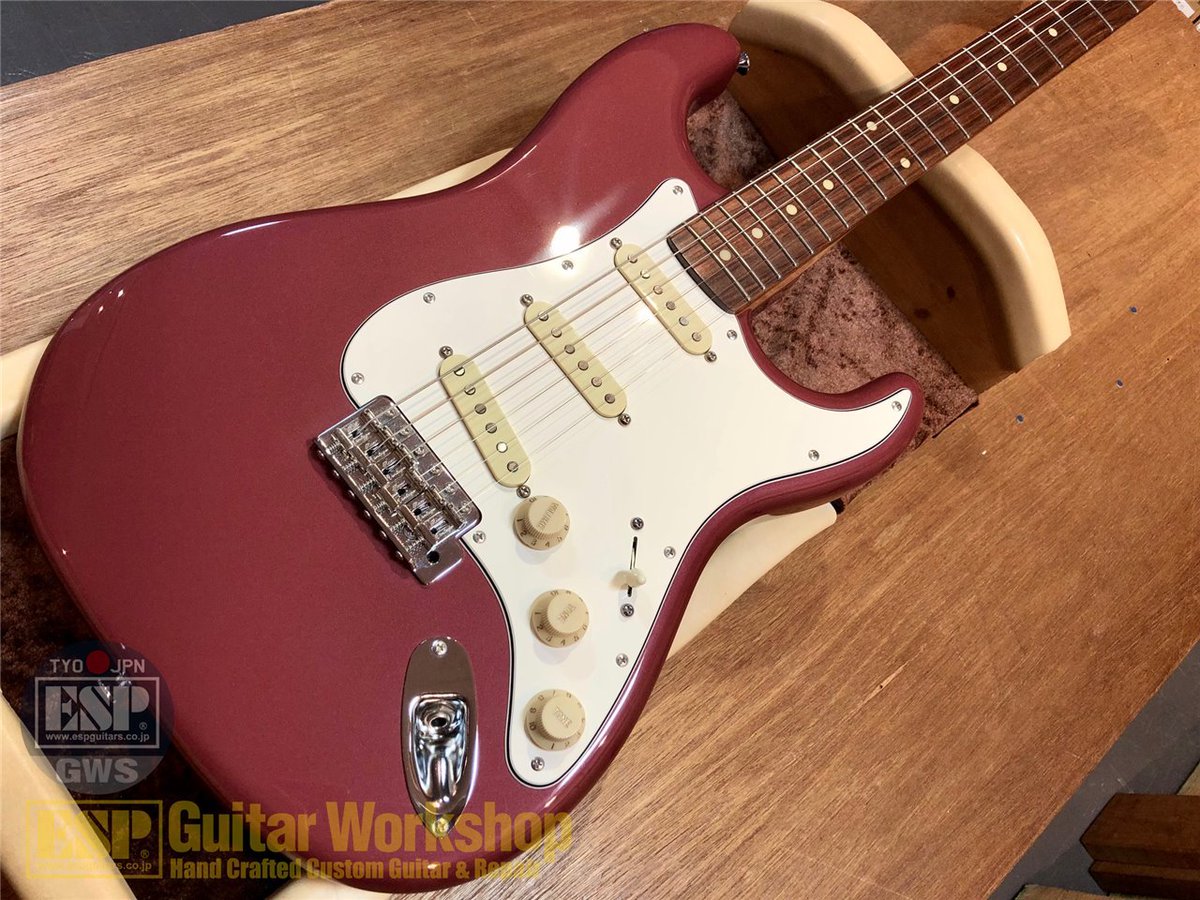 espgws's tweet photo. 【USED EDWARDS E-ST-90ALR【Burgundy Mist】カスタムモディファイ】
サブ機として収まらない！メインギター昇格の可能性大！
”EDWARDS E-ST”多数カスタムされており即戦力間違いなし！（しかも美品ですよ。）
詳しくは➡https://t.co/6uQ0d532XU https://t.co/a7UsFPcmIq