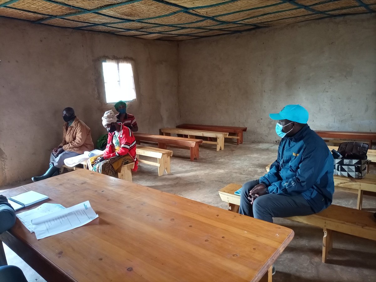 RDO_Rwanda's tweet photo. @RDO_Rwanda works closely with #farmer organizations: RDO's Programs Office meeting representatives of #Twitezimbere cooperative in Ngoma sector @NyaruguruDistr to identify farmers needs under #RWEE project supported by @unwomenrwanda https://t.co/QrgVcnVjTz