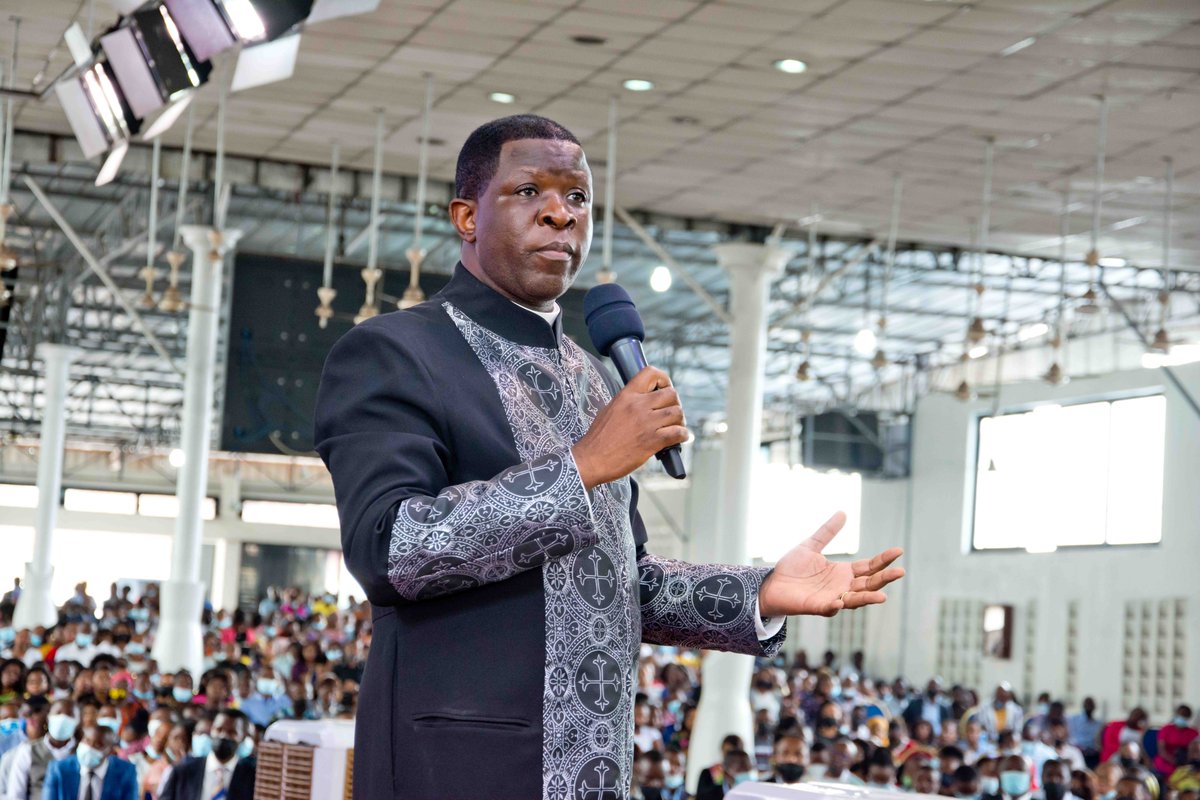 ...et les négliger peut causer beaucoup de regrets par la suite. Que Le Saint-Esprit ns aide à discerner et à ns donner pleinement aux choses essentielles, celles qui garantissent le bonheur, la joie et la gloire éternels auxquels Dieu nous a appelés au nom de Jésus-Christ. 3/3