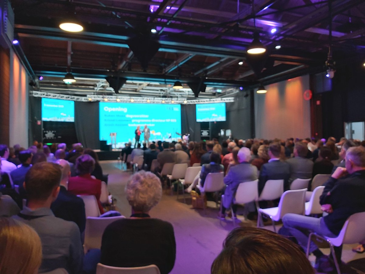 harryroetert's tweet photo. Inspirerende aftrap van het RES Congres! Kijken en luisteren wat er in verschillende regio's gebeurt. #energietransitie #rescongres #Countus https://t.co/qrBnVWwfvy