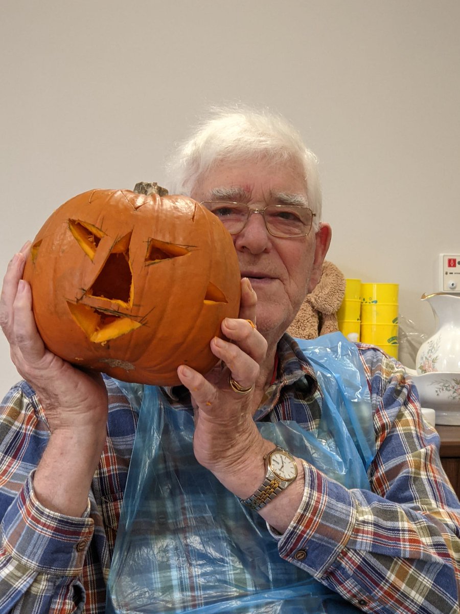 PineMartinCare's tweet photo. Last weekend to kick off our Halloween celebrations we had a pumpkin carving session! Our ladies and gentlemen made some very spooky designs and loved reminiscing about doing this as a child and with their children! https://t.co/QIiHM6pT7y