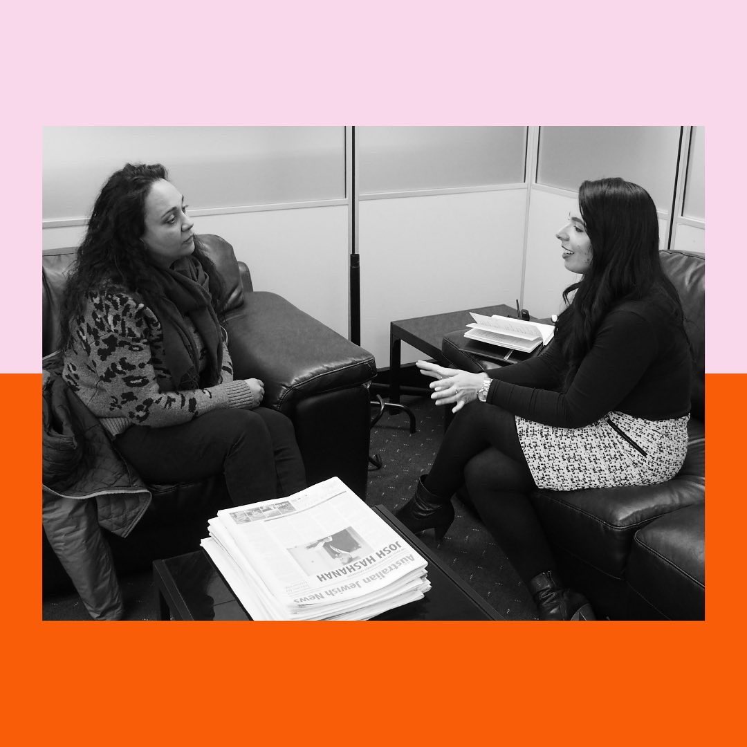 SO much love for Dana! 💛💛💛 Our first interview in 2018.
To read ‘Triumph over Terror’, my feature for The AJN ✨ bit.ly/3CHXrdc
🌻 Listen to EP07 with Dana Pinhasov –
🎧 Apple Podcasts: apple.co/3bGqO3P
🎧 Spotify: spoti.fi/3w8gueg