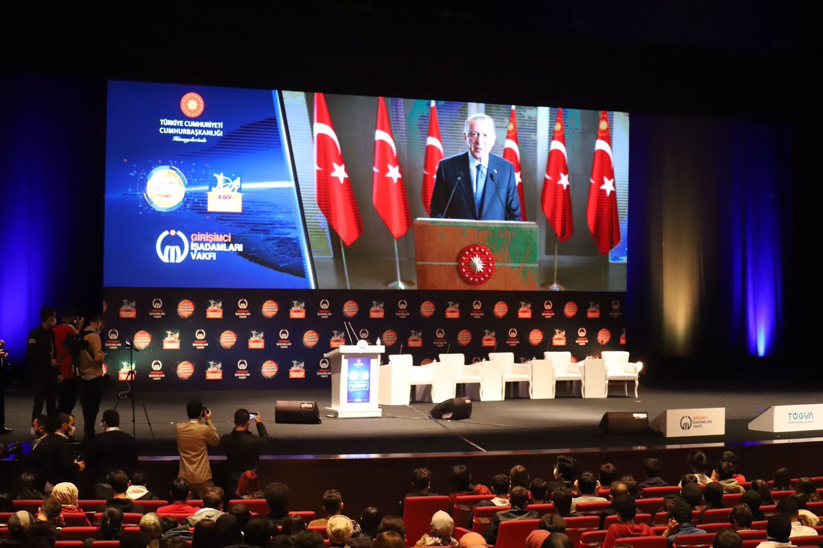 Uğur İbrahim  Altay