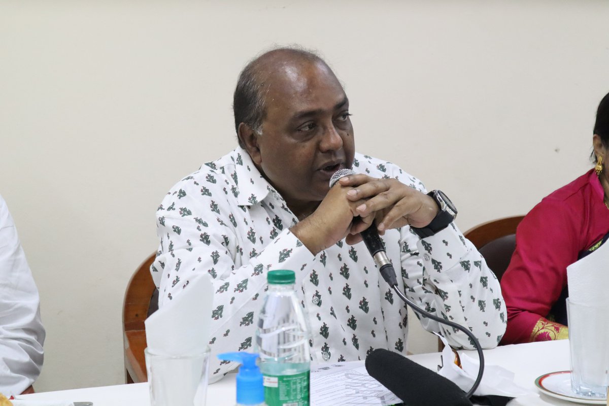 bd_migration's tweet photo. #DistrictLevel Parliamentarians’ #CaucusDialogue with Multi-stakeholders on #ClimateChange #Displacement and #Migration was held on 26 October 2021 at Parjatan Motel, #Rajshahi @shameem_patwary @mahjabeenkhaled @saifulwarbe https://t.co/4PkK56MkX3