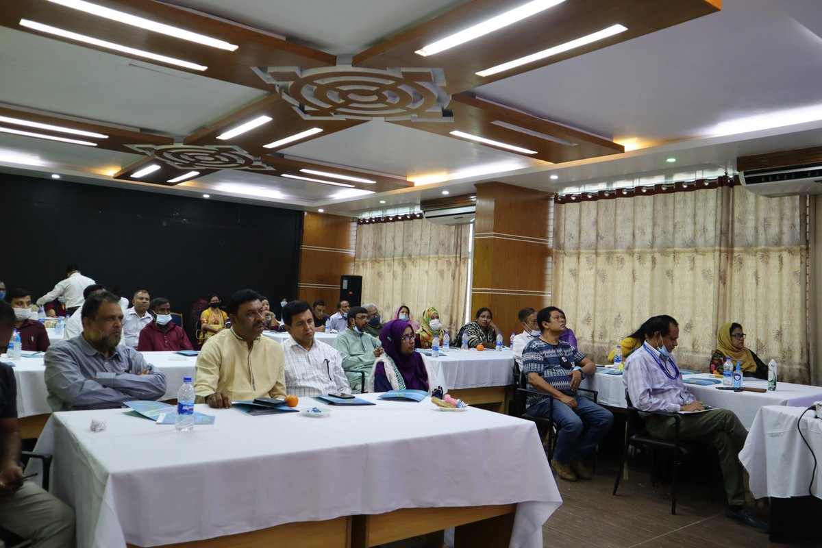 bd_migration's tweet photo. #DivisionalLevel Parliamentarians’ #CaucusDialogue with Multi-stakeholders on #ClimateChange, #Displacement and #Migration was held on 28 October 2021 at ASPADA Training Academy, #Mymensingh. @shameem_patwary @mahjabeenkhaled @saifulwarbe https://t.co/HFRmyK0ucm